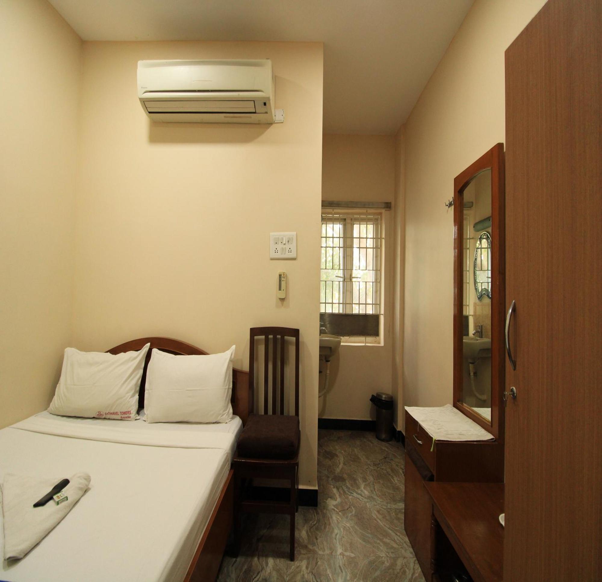 Hotel Rathnavel Towers Chennai Zewnętrze zdjęcie