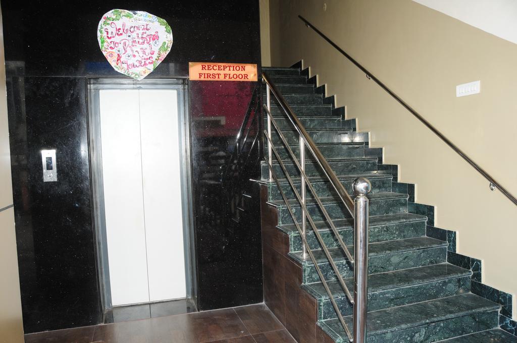 Hotel Rathnavel Towers Chennai Zewnętrze zdjęcie