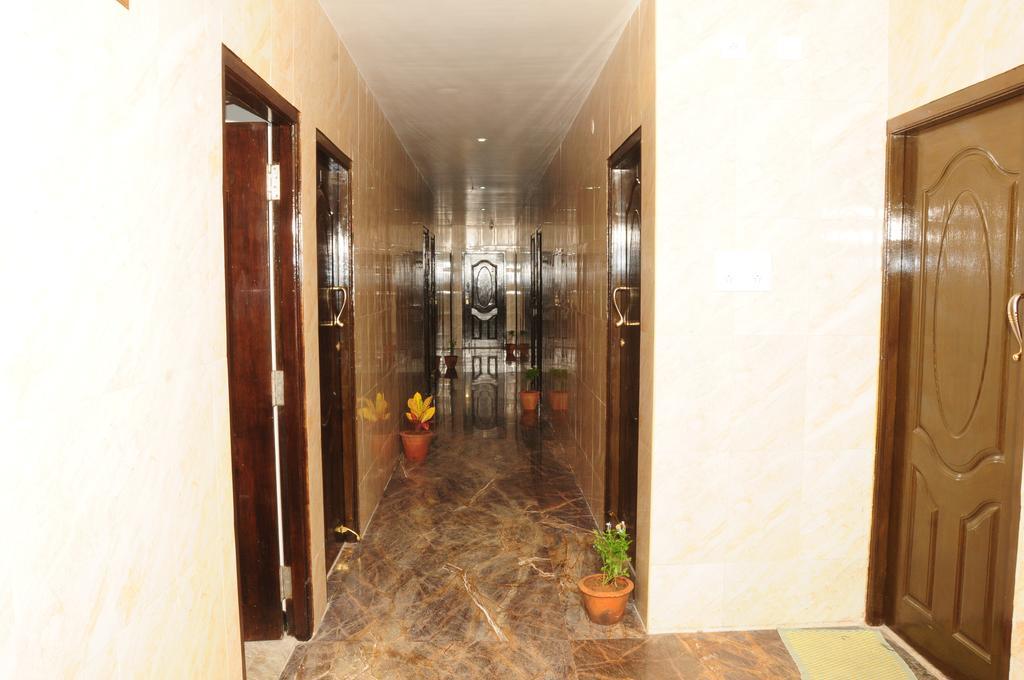 Hotel Rathnavel Towers Chennai Zewnętrze zdjęcie