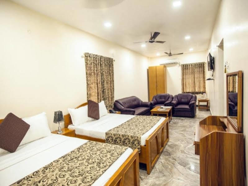 Hotel Rathnavel Towers Chennai Zewnętrze zdjęcie